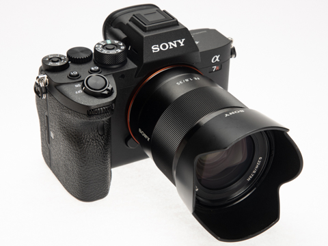 新製品レビュー：SONY FE 35mm F1.8 - デジカメ Watch