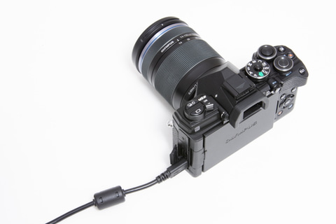 新製品レビュー：OLYMPUS OM-D E-M5 Mark III（外観・機能編