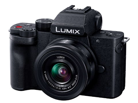 パナソニック、マイクロフォーサーズ機「LUMIX G100」を8月に国内発売