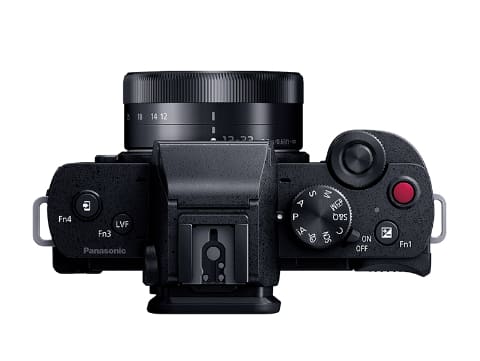 パナソニック、マイクロフォーサーズ機「LUMIX G100」を8月に国内発売