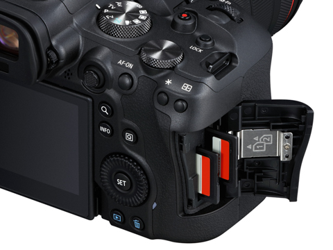 キヤノン、約2,010万画素のスタンダードモデル「EOS R6」。約33万円