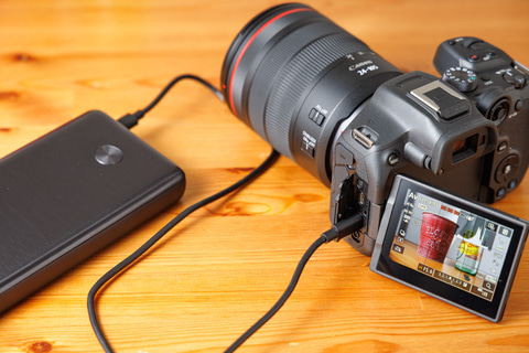 特別企画：キヤノンEOS R7とEOS R5に給電できるモバイルバッテリーの