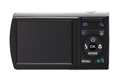 ペンタックス、2.7型