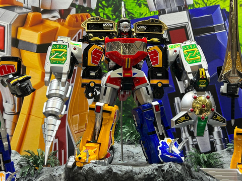 恐竜戦隊ジュウレンジャー」より合体ロボ「獣帝大獣神」の超合金