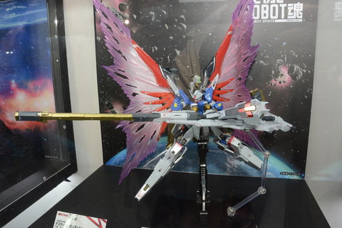 特別企画】【魂ネイションズ撮り下ろし】大迫力の巨大砲を構える