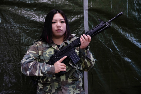 レビュー】ガスブローバックマシンガン「89式5.56mm小銃〈折曲銃床型