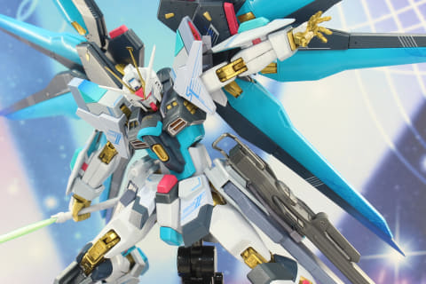 ガンダム45周年×初音ミクのコラボは「METAL ROBOT魂」でも実現。ミクの