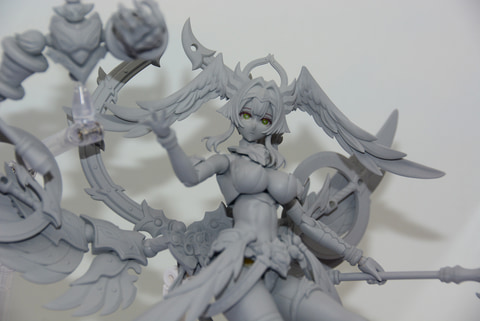 コトブキヤ「アルカナディア」、新キャラクターと、モンスターが武器や