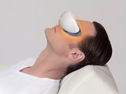 パナソニック、男女のニーズに合わせて目元をケアする新「目もとエステ