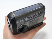 やじうまミニレビュー - ソニー「FM/AMポータブルラジオ ICF-B88