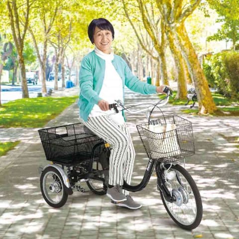 フランスベッド、マットレス技術を活かした電動アシスト三輪自転車