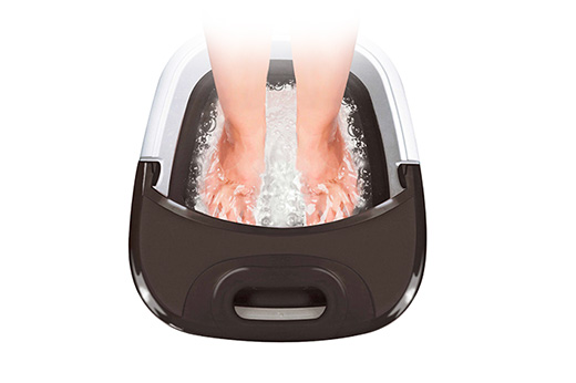 自宅で足湯「折り畳み式フットバス」。バブル効果でリラックス - 家電