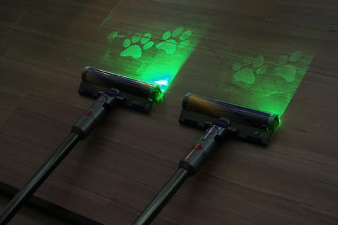 ダイソン掃除機の新モデル、ホコリが2倍も見やすくなってウイルスまで