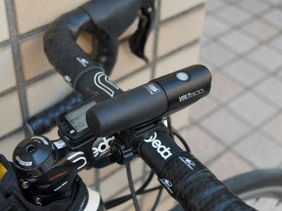 ちょっとオーバースペック？ キャットアイの新作、強力自転車用ライト