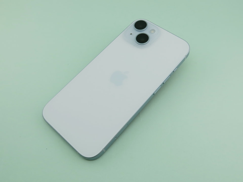 USB-C採用や軽量化で生まれ変わった「iPhone 15」シリーズはどれを買う