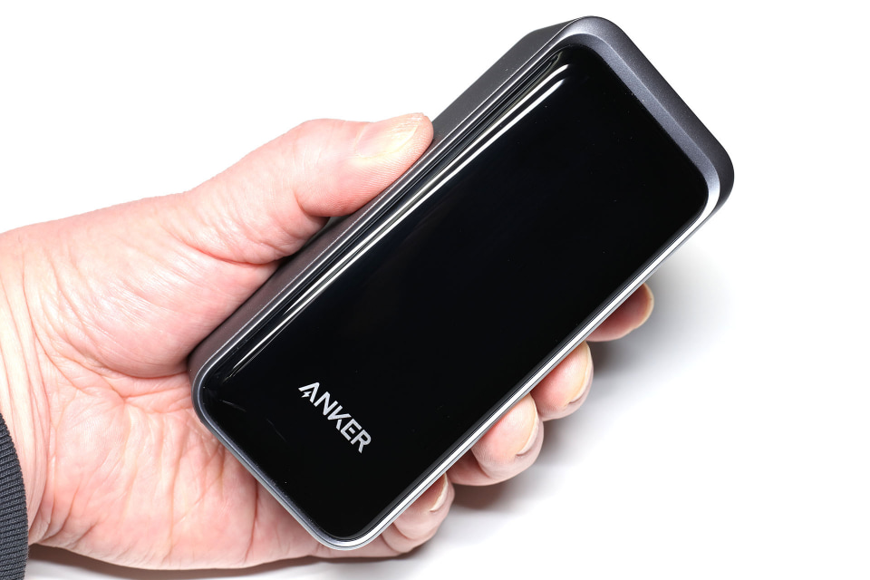 Ankerのモバイルバッテリー「Prime Power Bank」追加購入、専用充電台