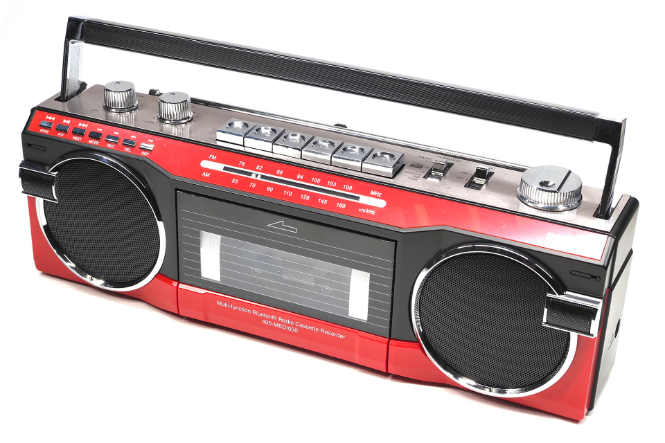 サンワサプライのラジカセが何でもできるしマジで懐かしすぎた