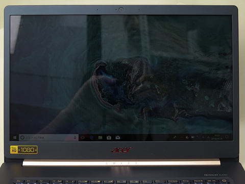 PC短評】Core i5と14型タッチ液晶搭載で970gの「日本エイサー Swift 5