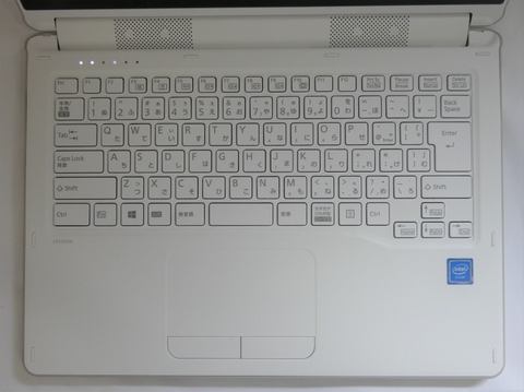 Hothotレビュー】はじめての「じぶん」パソコン、富士通「LIFEBOOK