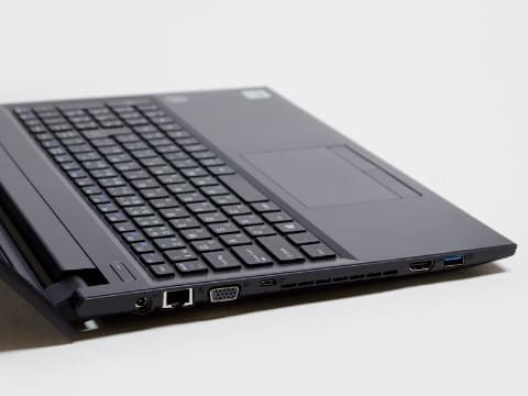 西川和久の不定期コラム】SSD/HDD/DVDドライブを備えた約9万円の15.6型