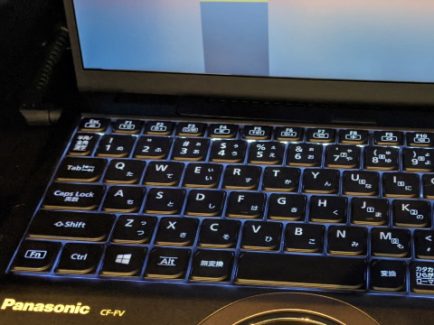 大型ホイールパッド搭載のレッツノート「FV1」。14型で0.999kgから