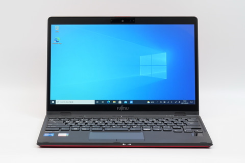 圧倒的軽量PCで定評の富士通から、900g台からでペンにも対応する2in1