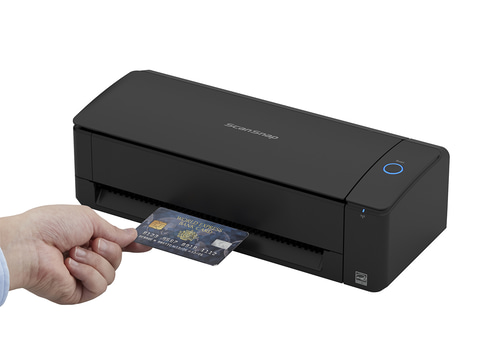 PFU、2つのスキャン方式で多様な原稿に対応する小型スキャナ「ScanSnap