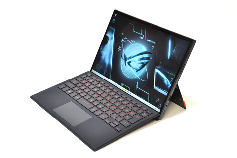 Hothotレビュー】ゲーミングノートの究極形「ROG Flow Z13」。約1kgの