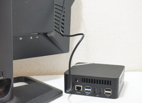 Hothotレビュー】USB PD対応のミニPC、MINISFORUM「UM560」が登場