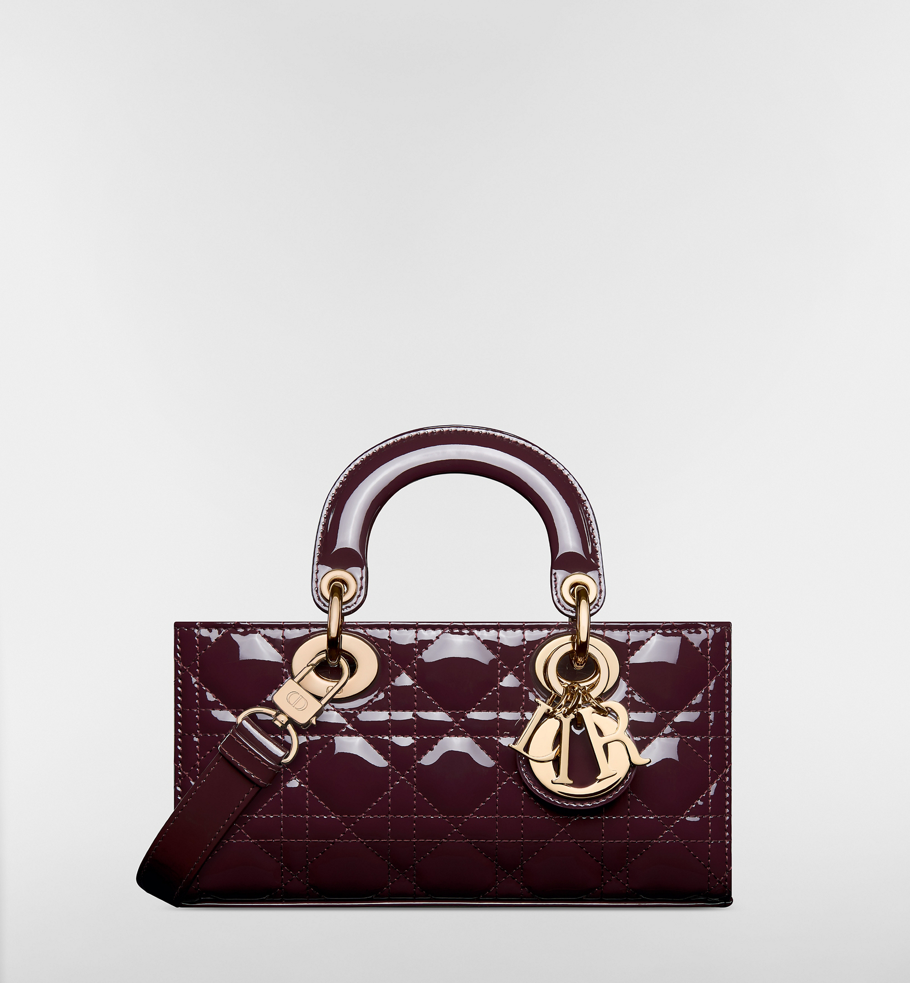 M0613OWCBM42R_SBG_E01?$