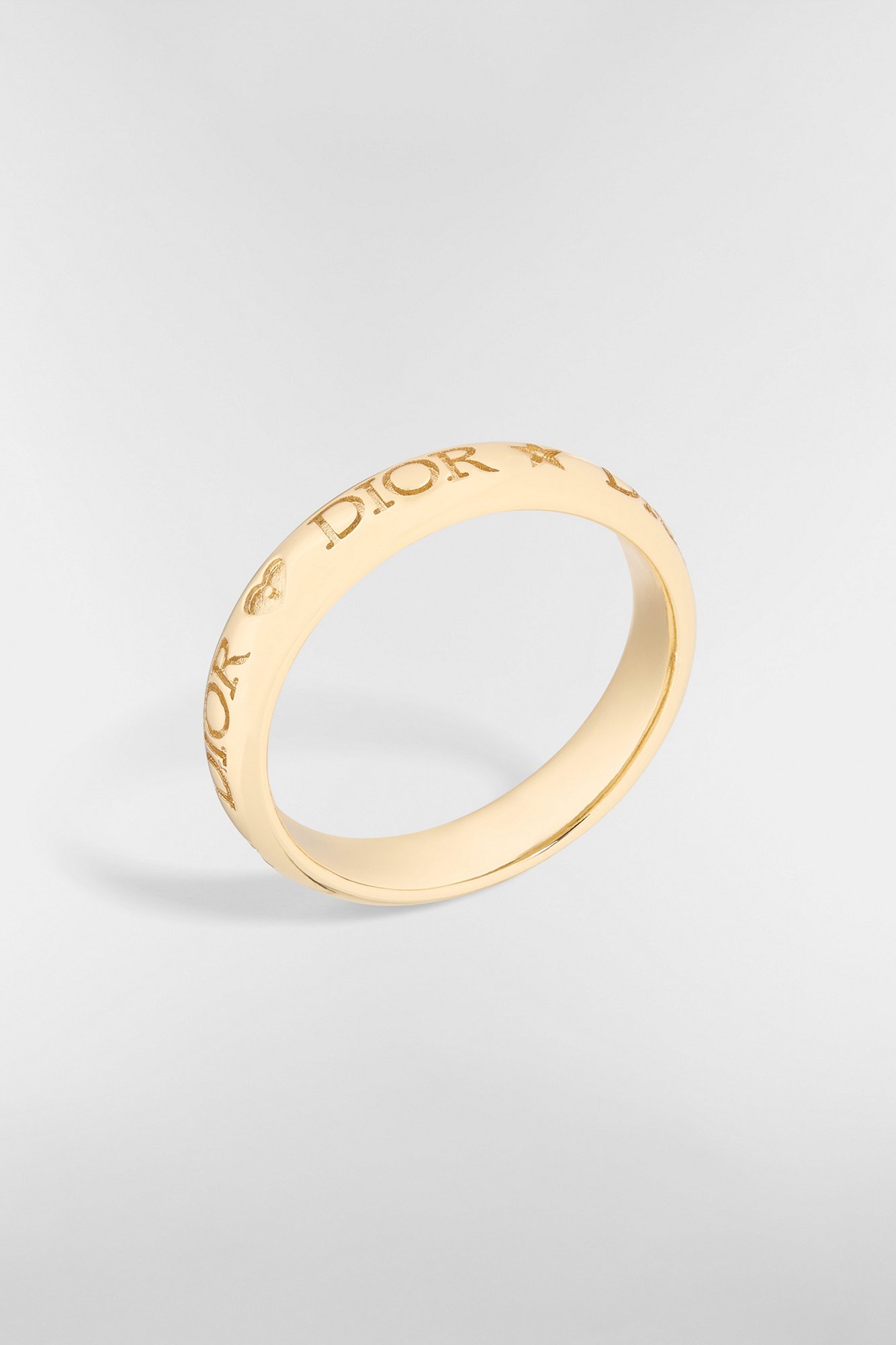 Petit CD Multi Ring Gold-Finish Metal, White Resin Pearl and