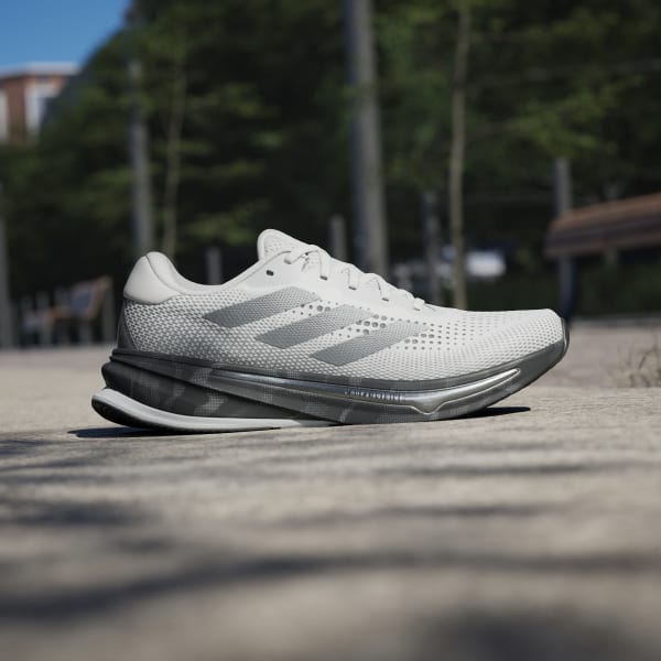 アディダス スーパーノヴァ ライズ ランニング / Supernova Rise