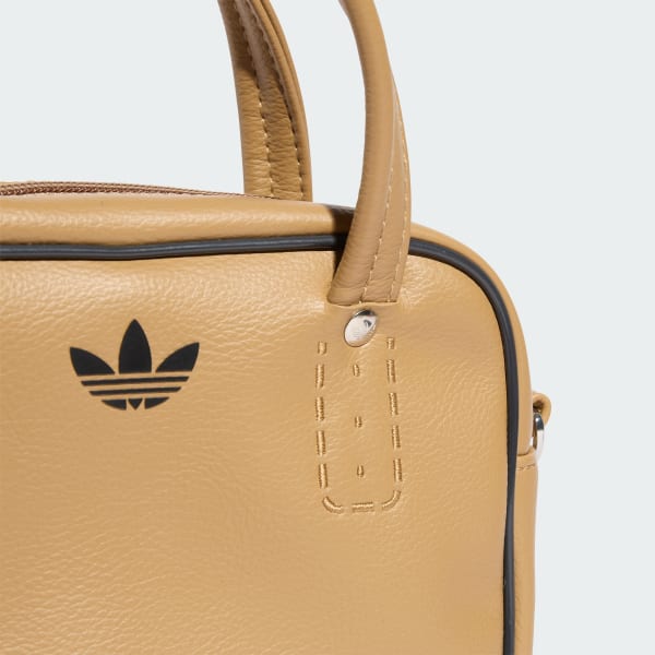 アディダス アディカラー XS バッグ - ブラウン | アディダス ジャパン