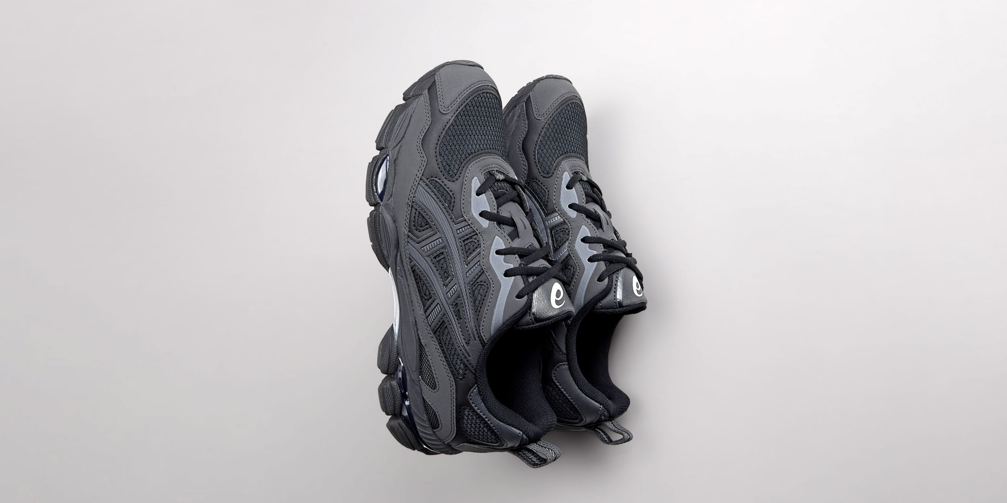 asics GEL-NYC RGD | atmos（アトモス） 公式オンラインストア