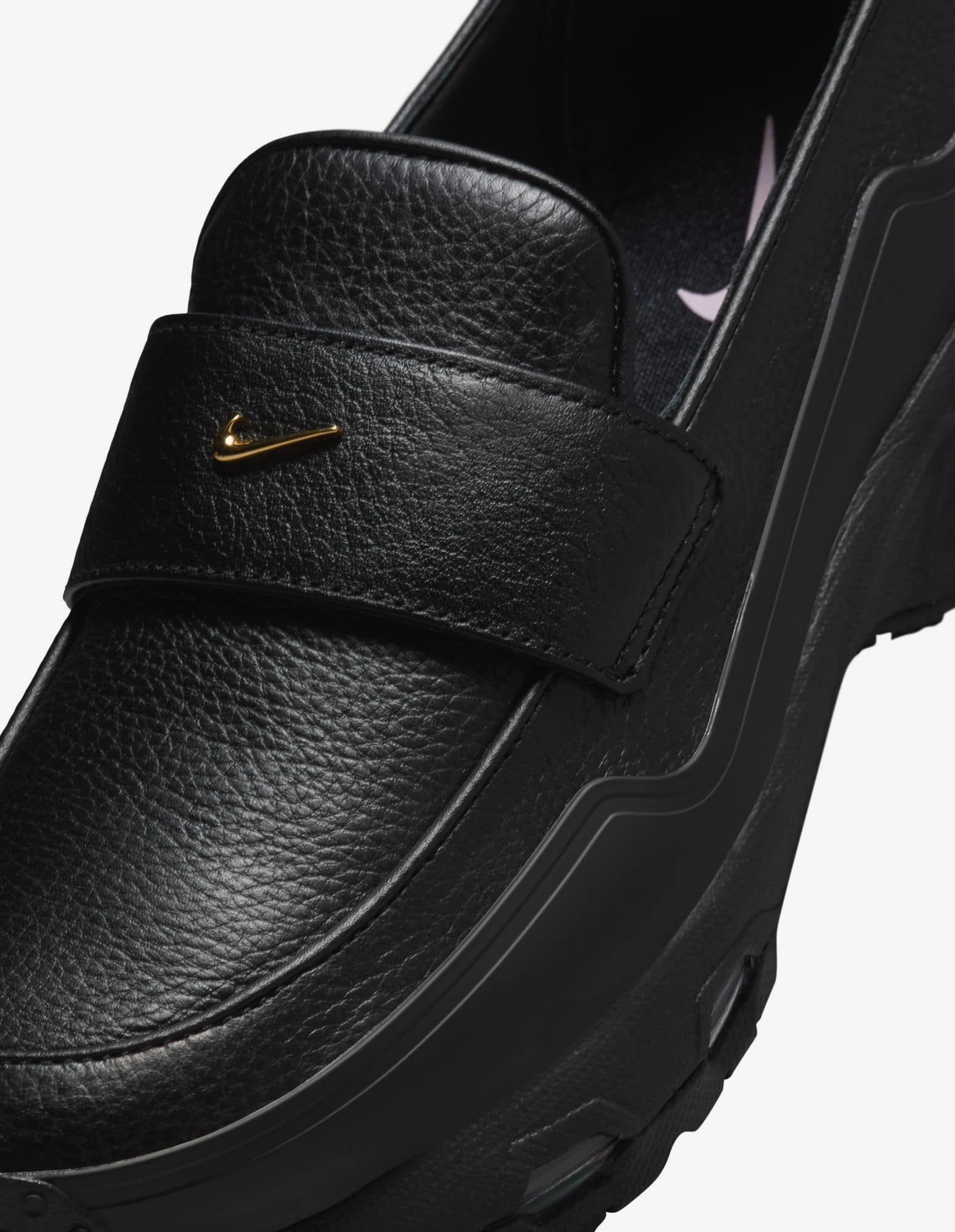 NIKE W AIR MAX PHENOMENA | atmos（アトモス） 公式オンラインストア