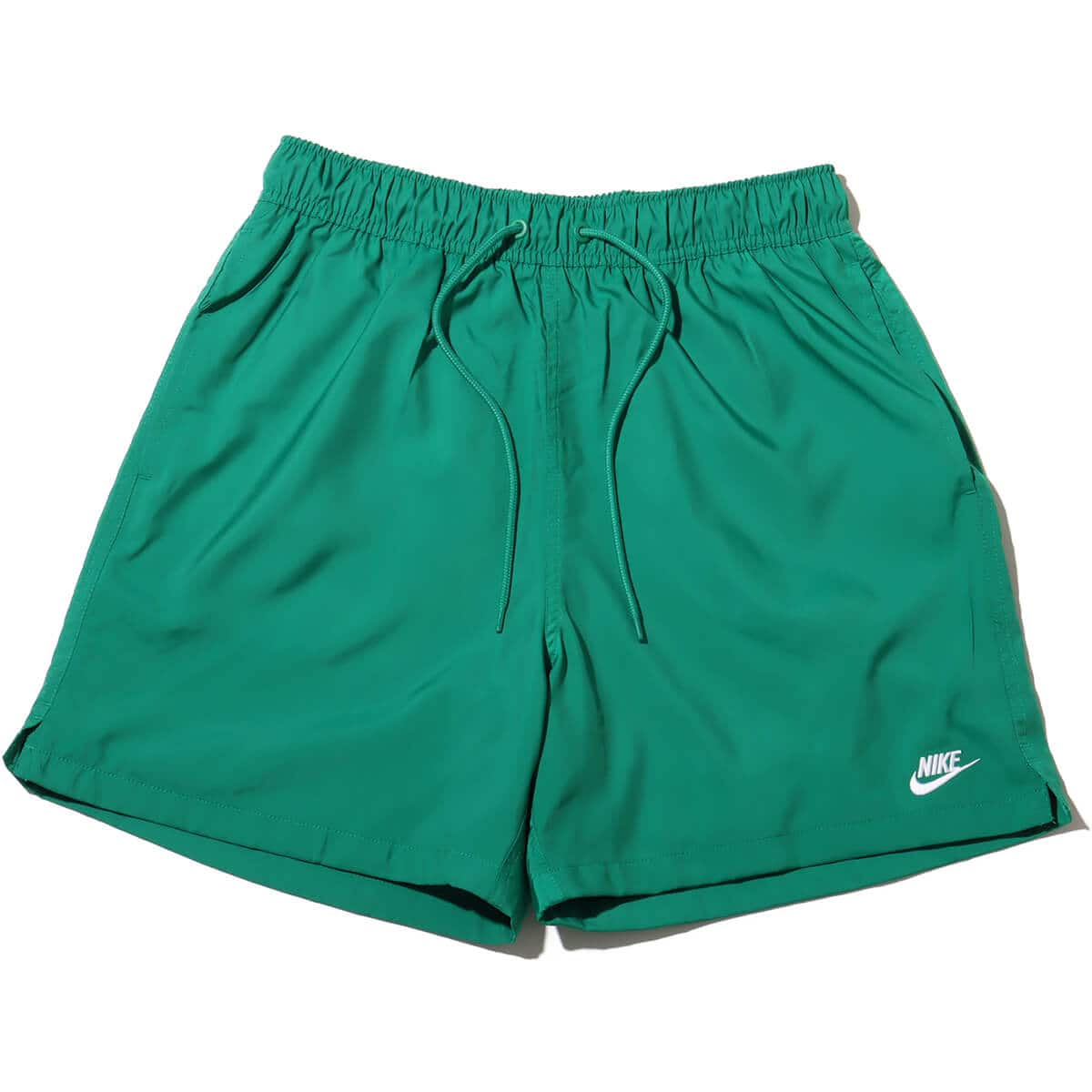 NIKE AS M NK CLUB FLOW SHORT MALACHITE/WHITE（ナイキ クラブ フロー