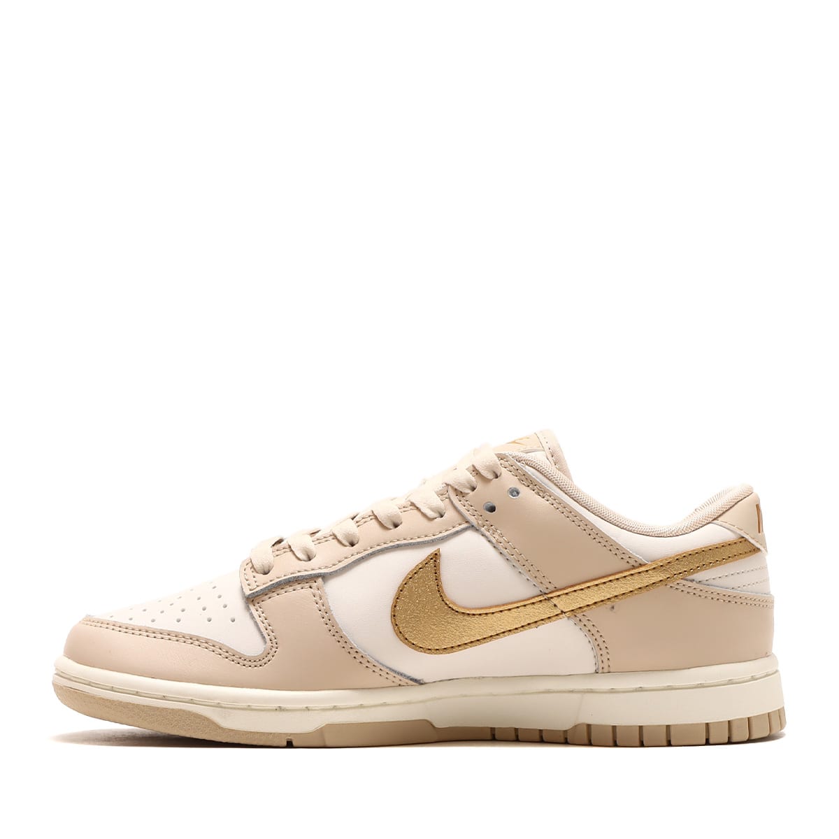 NIKE W DUNK LOW ESS TREND PHANTOM/METALLIC GOLD-SANDDRIFT-SAIL