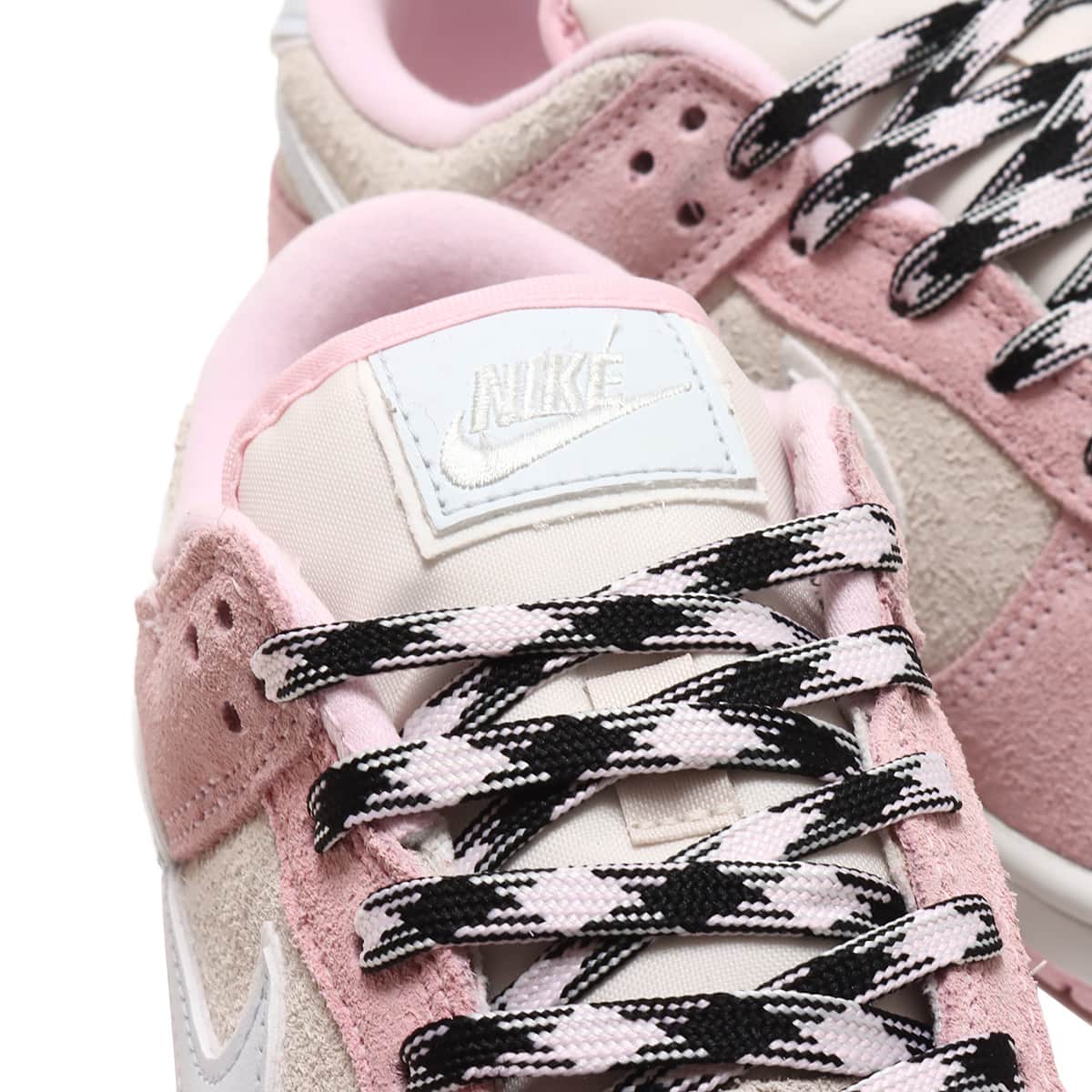 NIKE W DUNK LOW LX PINK FOAM /PURE PLATINUM-PHANTOM 23SP-I（ナイキ