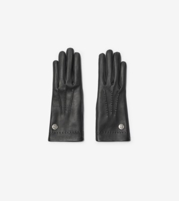 1C5FCFB1-CE55-4464-A581-