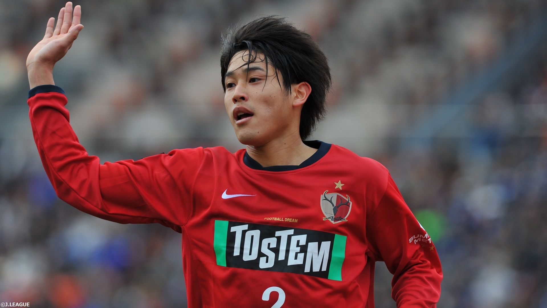 内田篤人の復帰を鹿島アントラーズも発表…「また鹿島でプレーしたい