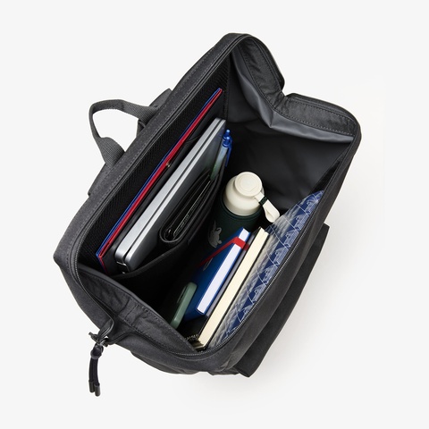 ネオクロコ レクタンギュラーバックパック NU4598NE - ラコステ