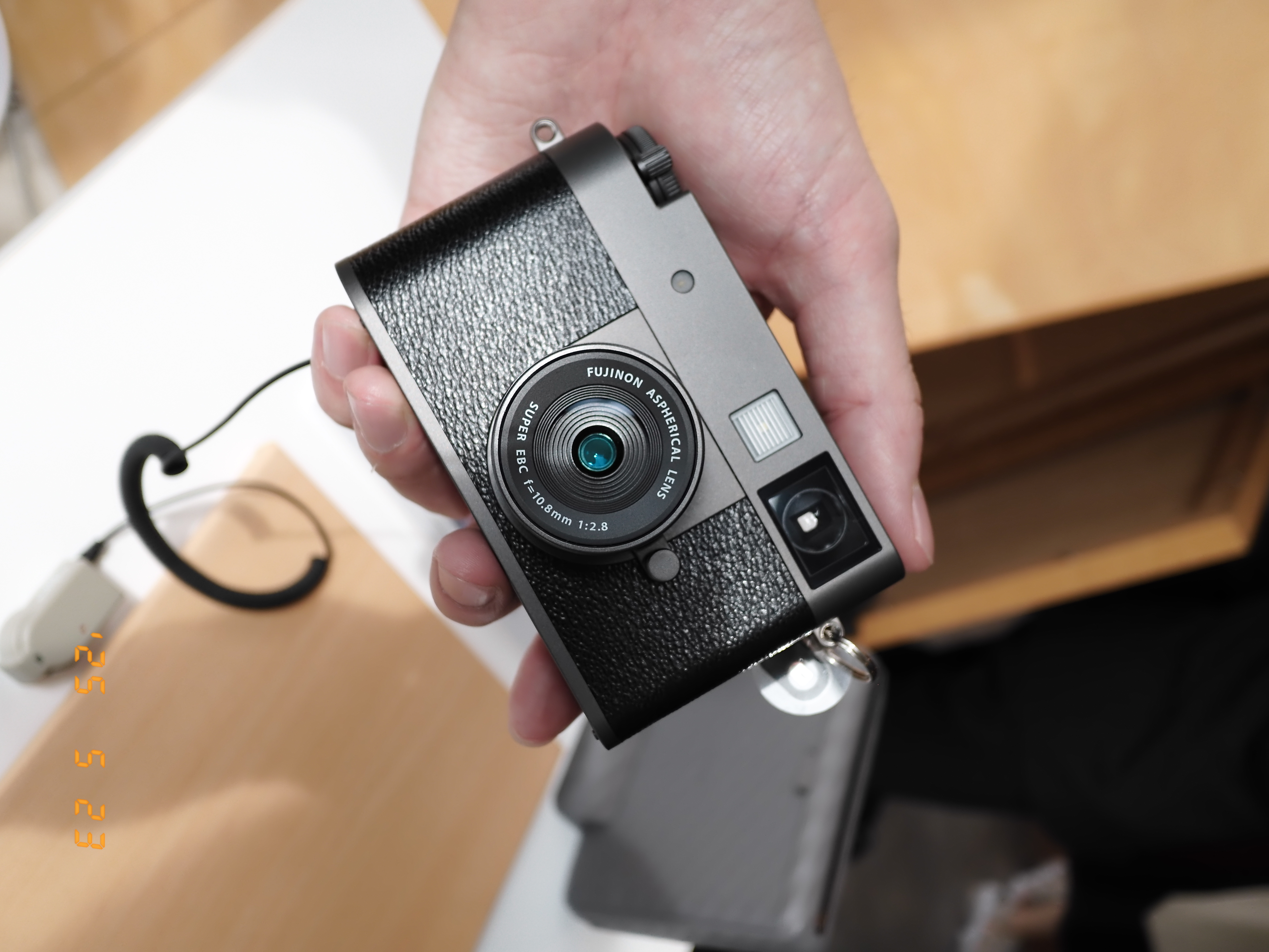 X halfの軽量コンパクトボディに隠された｢鬼モード｣に震えた