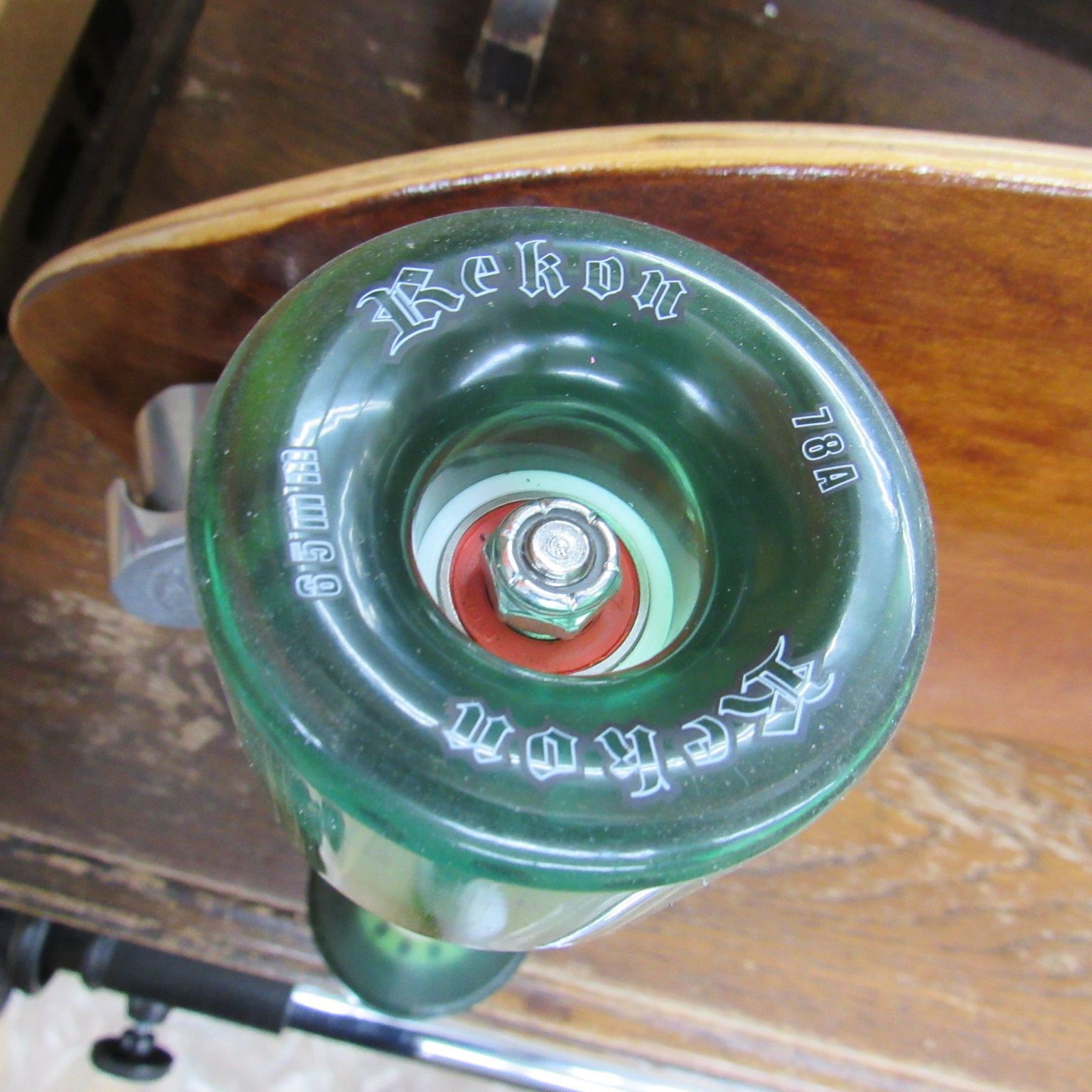 サーフスケートボード REKON 36インチ 未使用品 エキスパート藤沢辻堂