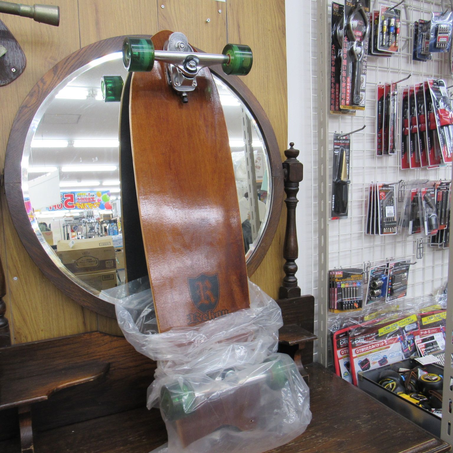 サーフスケートボード REKON 36インチ 未使用品 エキスパート藤沢辻堂