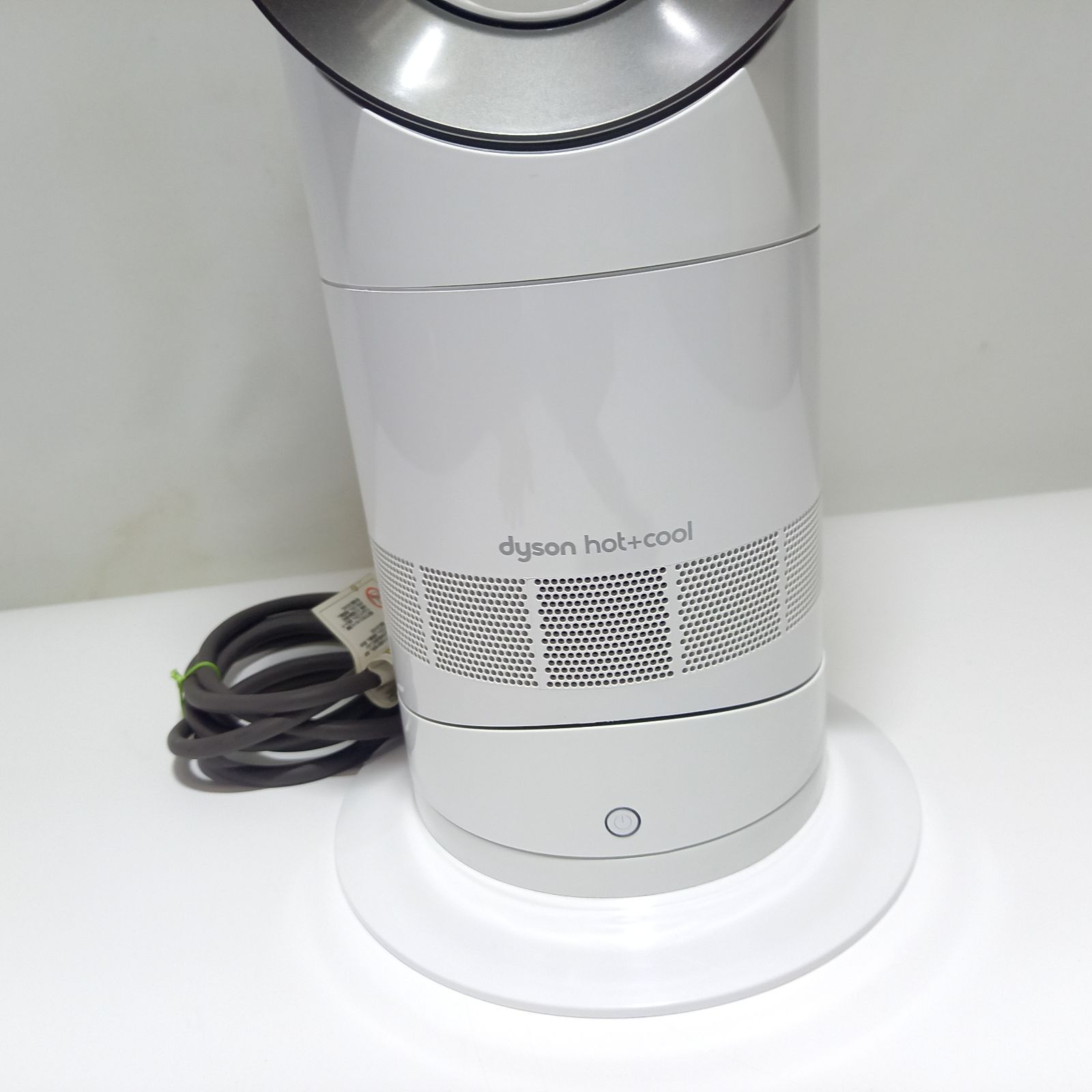 ダイソン hot&coolセラミックファンヒーター AM09 dyson - メルカリ