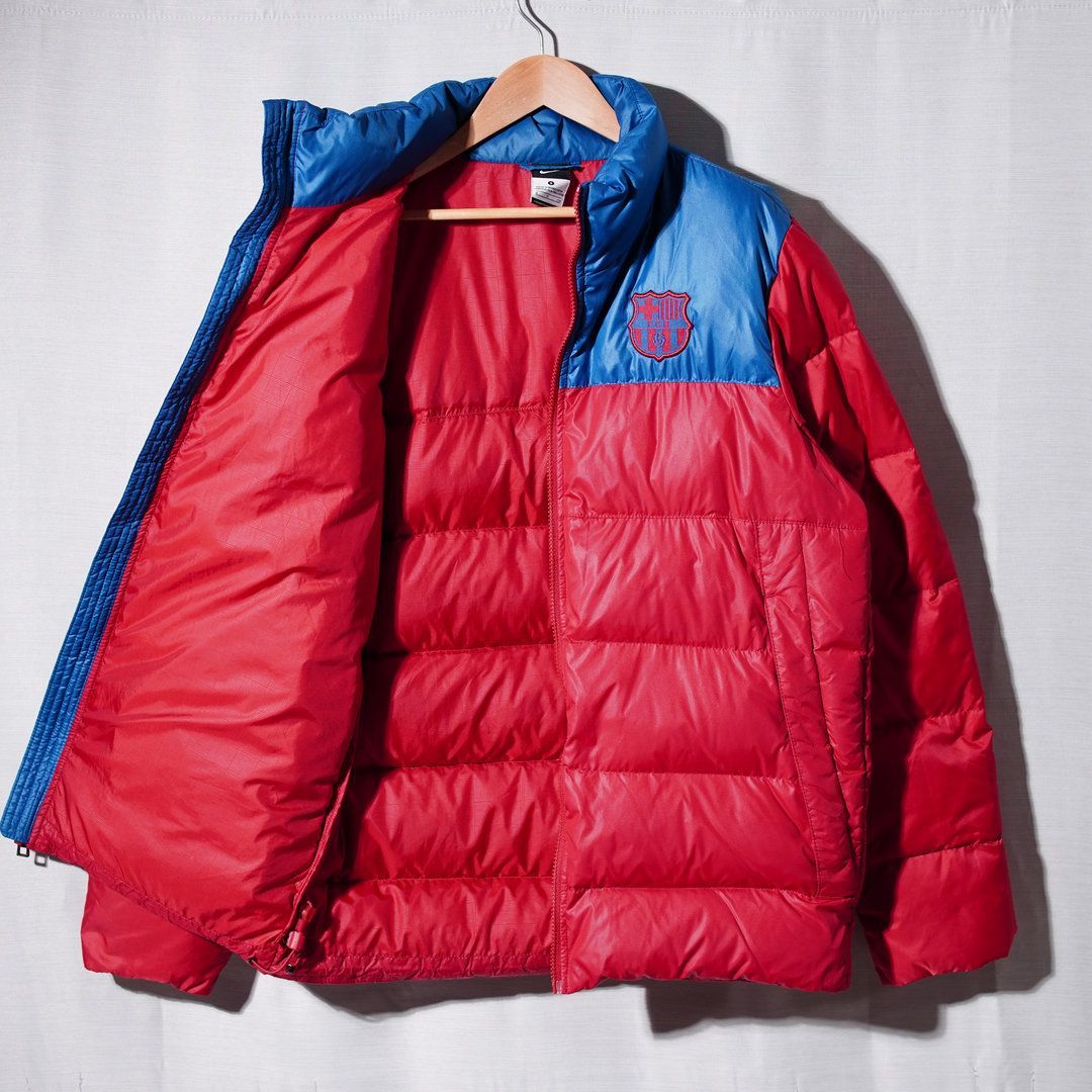 ナイキ NIKE FC バルセロナ ダウンジャケット M 相当 表記 S レッド