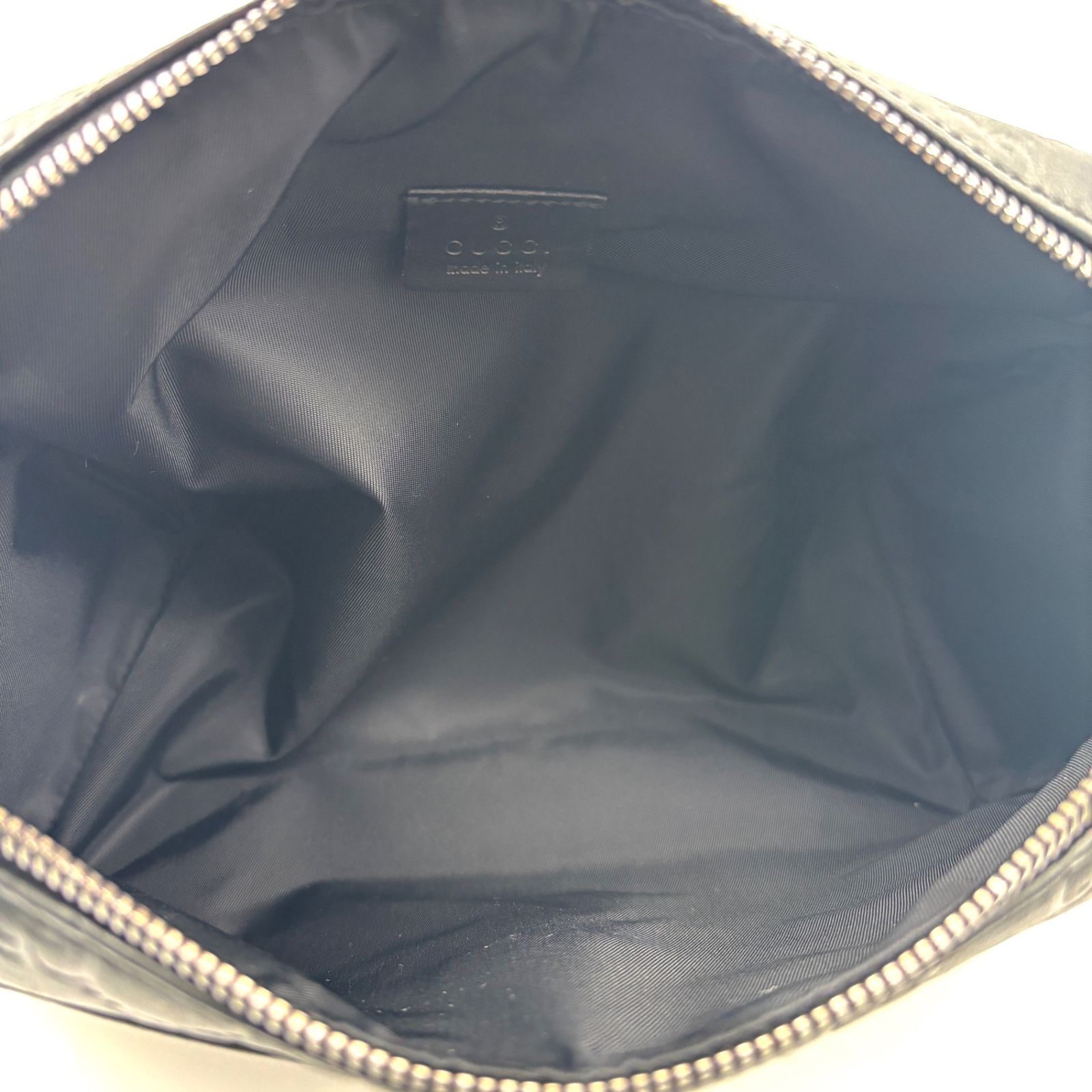 未使用に近い GUCCI グッチ セカンドバッグ クラッチバッグ GG