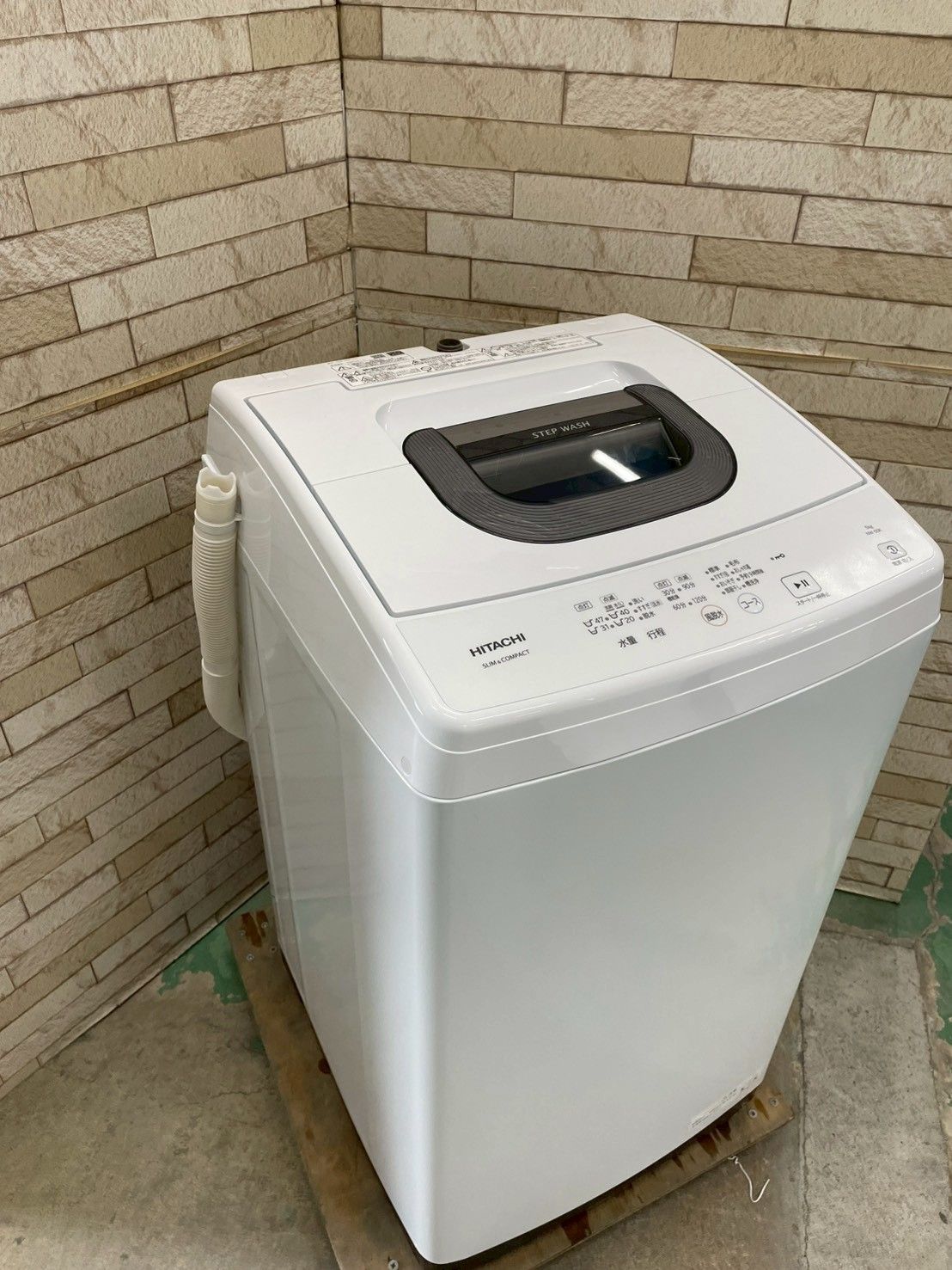 高年式】大阪送料無料☆3か月保障付き☆洗濯機☆日立☆5kg☆2025年☆NW