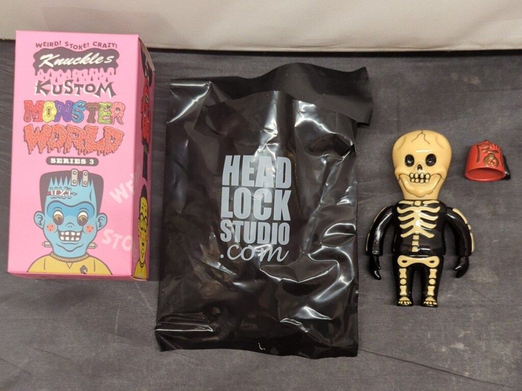 新品 headlockstudio KUSTOM MONSTER WORLD ◎ HEADLOCK STUDIO