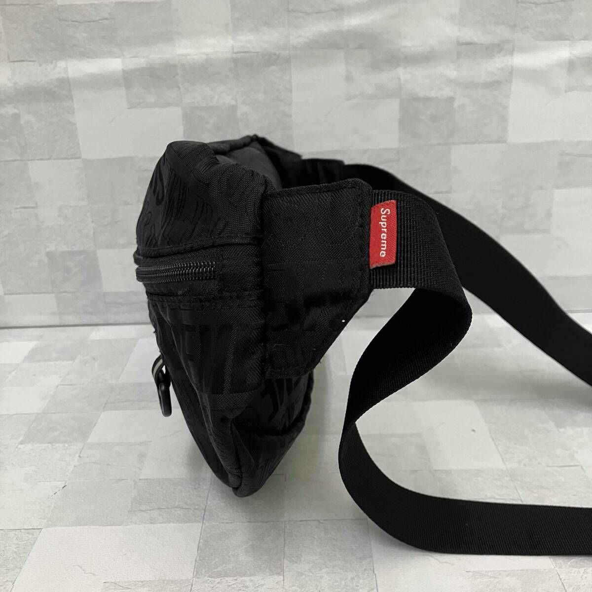 Supreme シュプリーム ボディバッグ 19SS Waist Bag ブラック - メルカリ